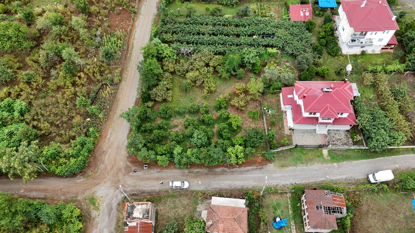 MABEL GAYRİMENKUL/BEŞİKDÜZÜ/ADACIK 4 KAT İMARLI VİLLALIK ARSA